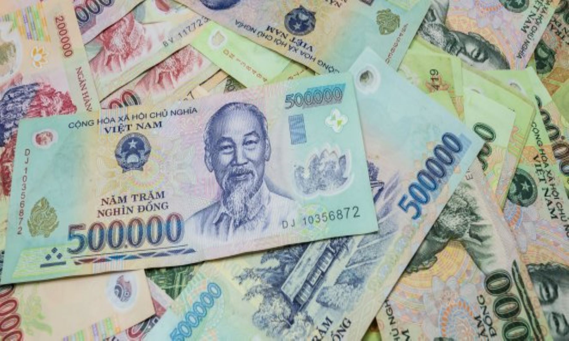 Vietnamese Banks Raised Interest Rates To Pre-Pandemic Levels