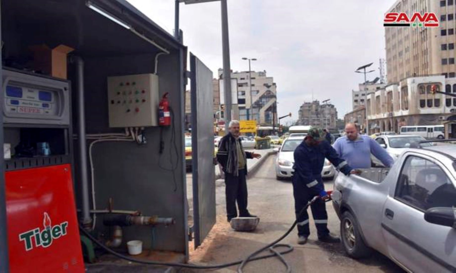 Syrian Gov’t Pledges To Keep Basic Services Amid Fuel Crisis