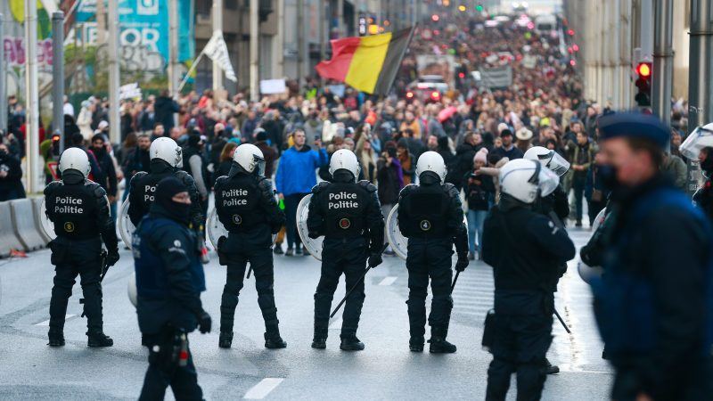 Belgium: Over 16,000 demonstrate in Brussels for higher wages