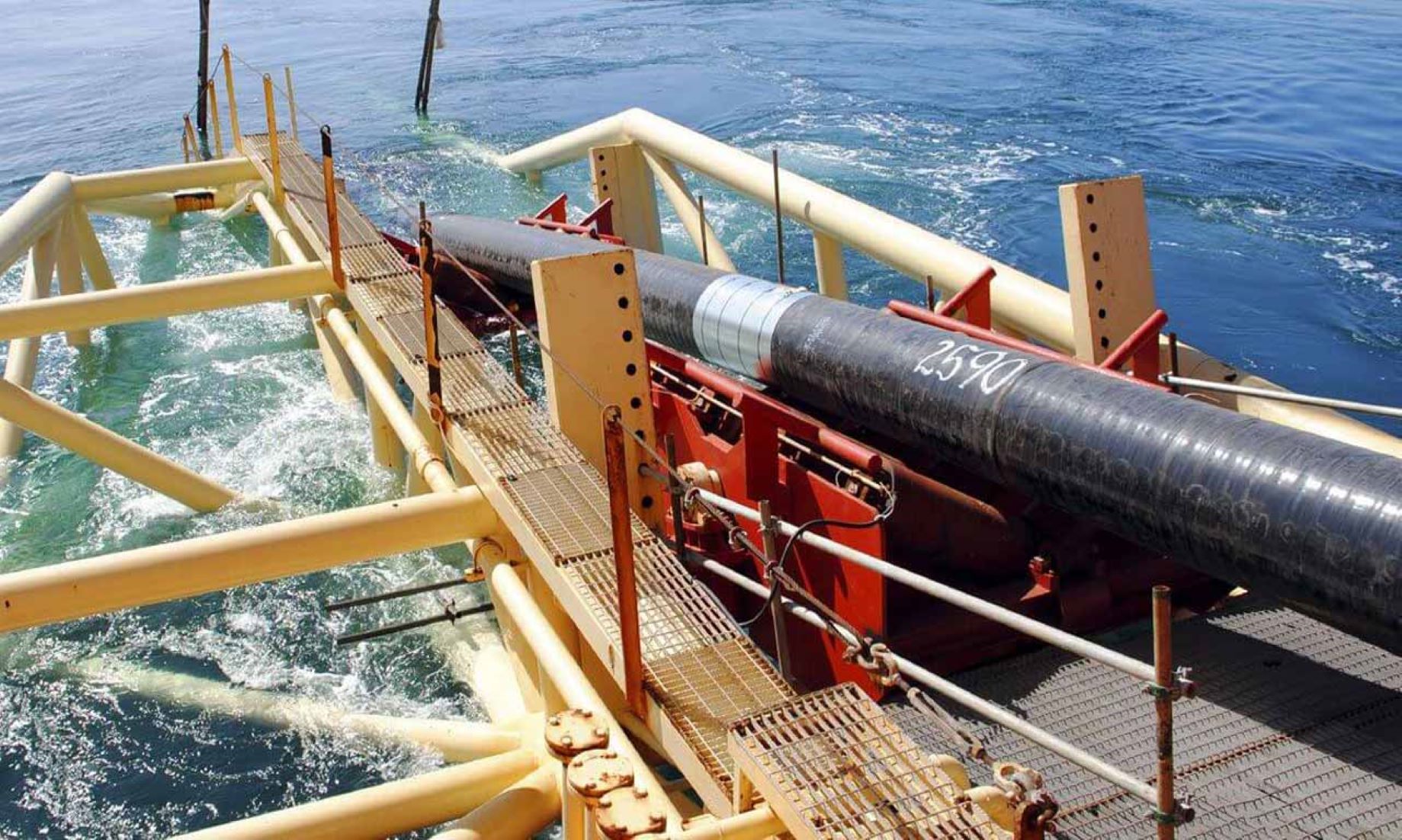 Egypt, Greece Agreed To Build Subsea Telecom Cable In Mediterranean