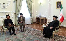 Malaysia’s new ambassador to Iran presents his credentials to President Seyyed Ebrahim raise