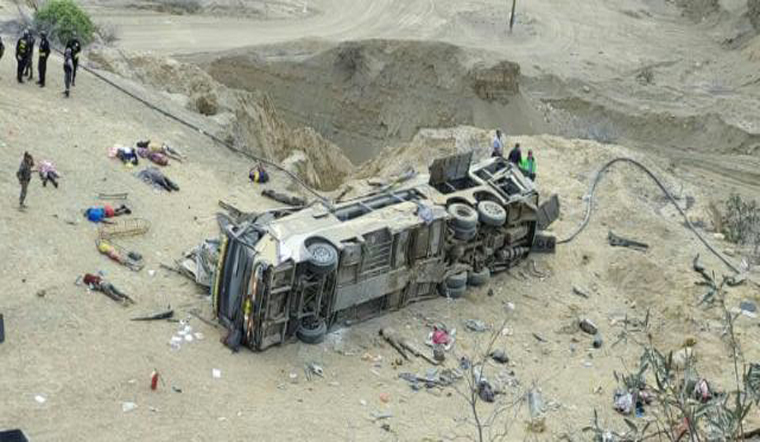 At least 24 die in Peru bus accident: police