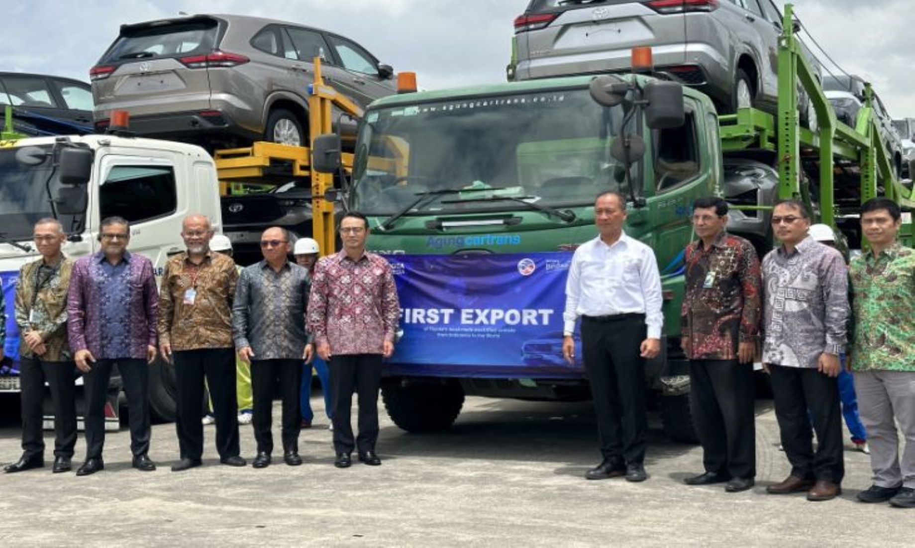 Indonesia Exported First Batch Of Locally-Made Hybrid Electric Vehicles