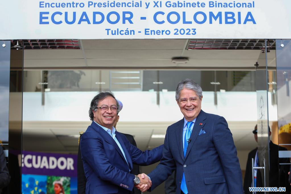 Ecuadorian, Colombian Presidents Seek Closer Ties, Cooperation