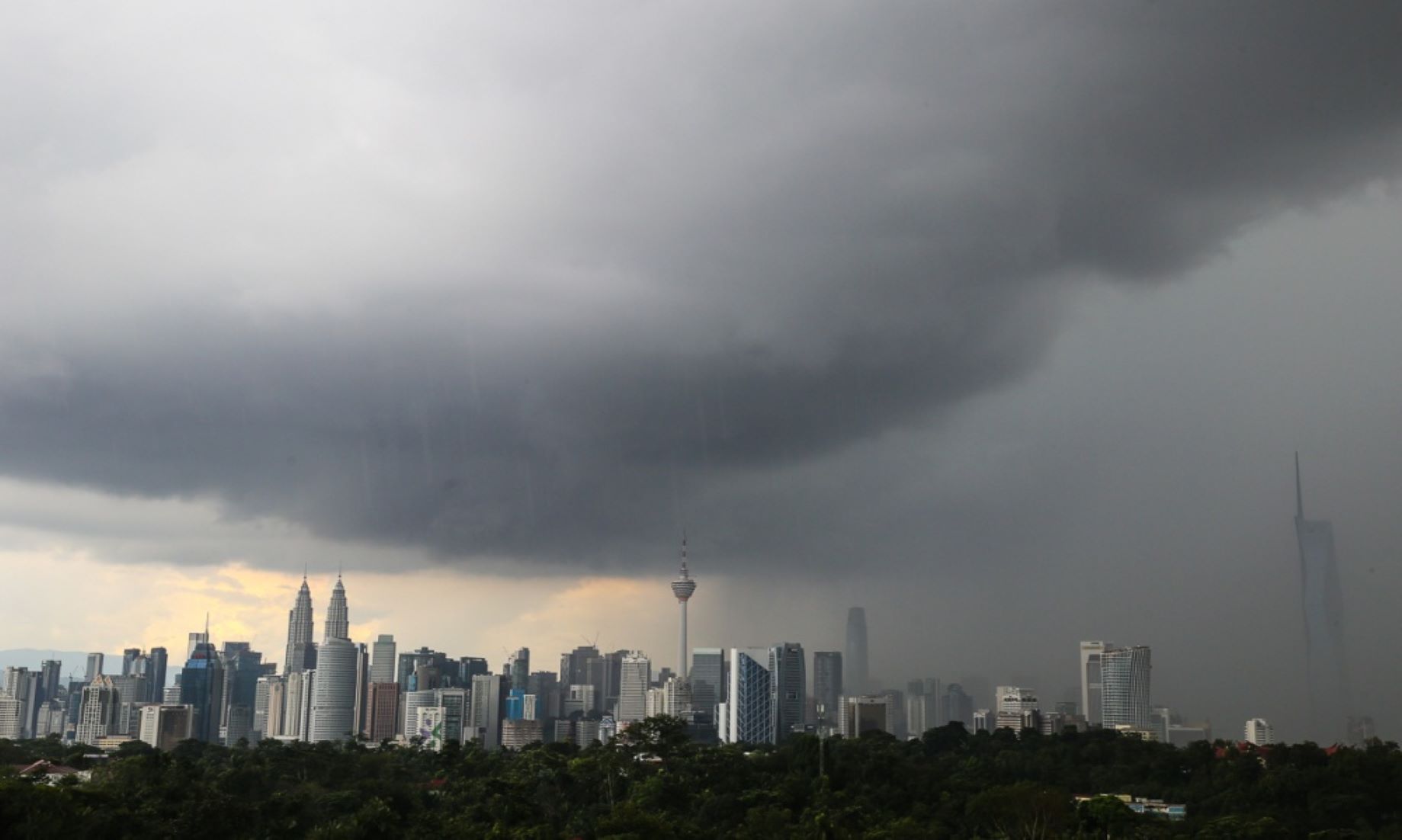 Leading Index Shows Malaysia’s Near-Term Economic Prospects Continue To Face Challenges