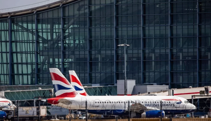 UK strikes: Heathrow strikes to go ahead for 10 days over Easter break