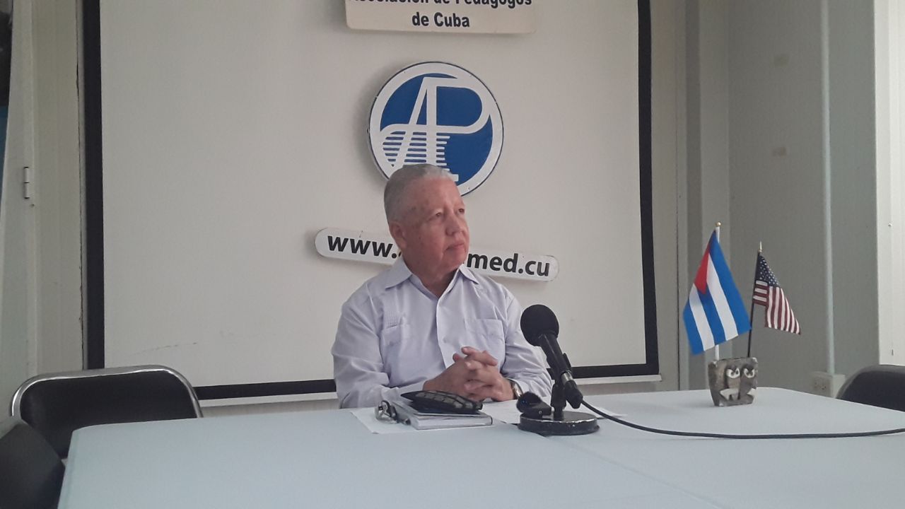 US and Cuban teachers hold academic exchange in Havana