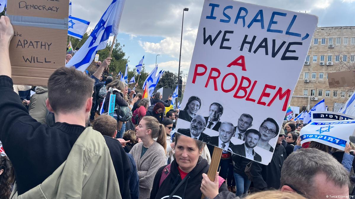 Israelis Resumed Protests Against Judicial Reforms Despite Negotiations: Media