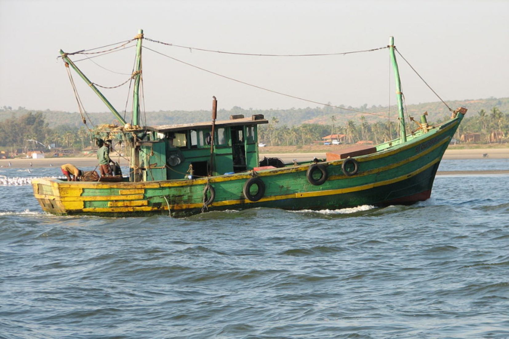 Indian Fishing Boats To Be Equipped With Transponders To Improve Maritime Security