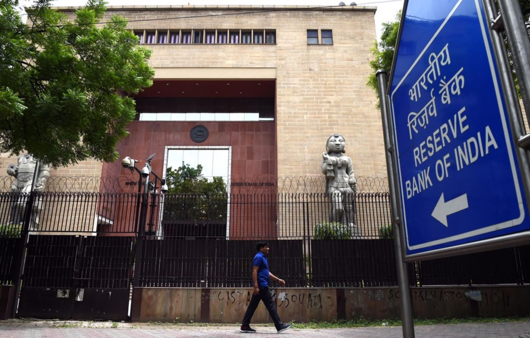 India’s Central Bank Says 2022-23 GDP Growth May Surpass Estimated Seven Percent