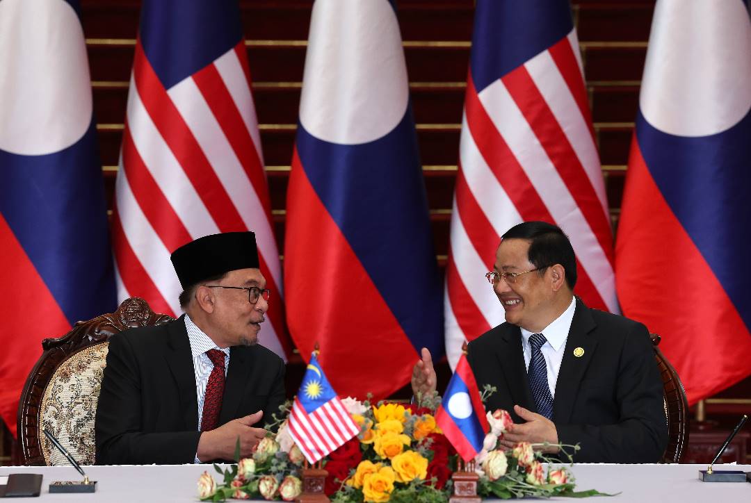 PM Anwar Invites Laos To Tap Into Malaysia’s Halal Expertise