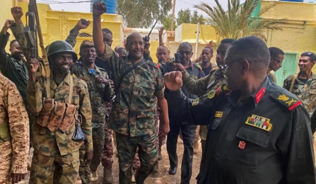 Sudan army quits truce talks, attacks paramilitary bases