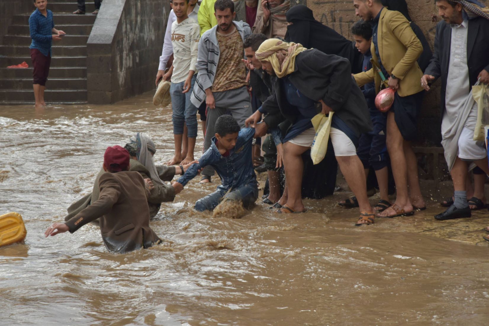 Child Killed In House Collapse Due To Heavy Rain In N. Yemen