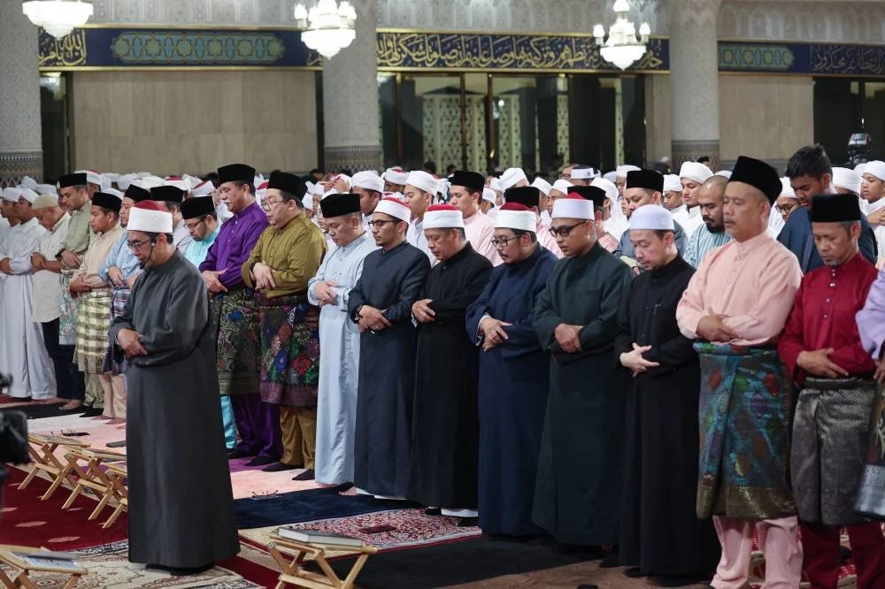 Muslims in Malaysia usher in Hijrah new year with special prayers