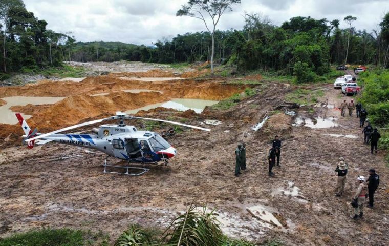 Brazil: 18 illegal miners arrested in Yanomami land