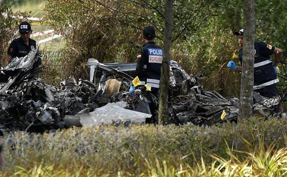 Malaysia plane crash: police say only one body found intact