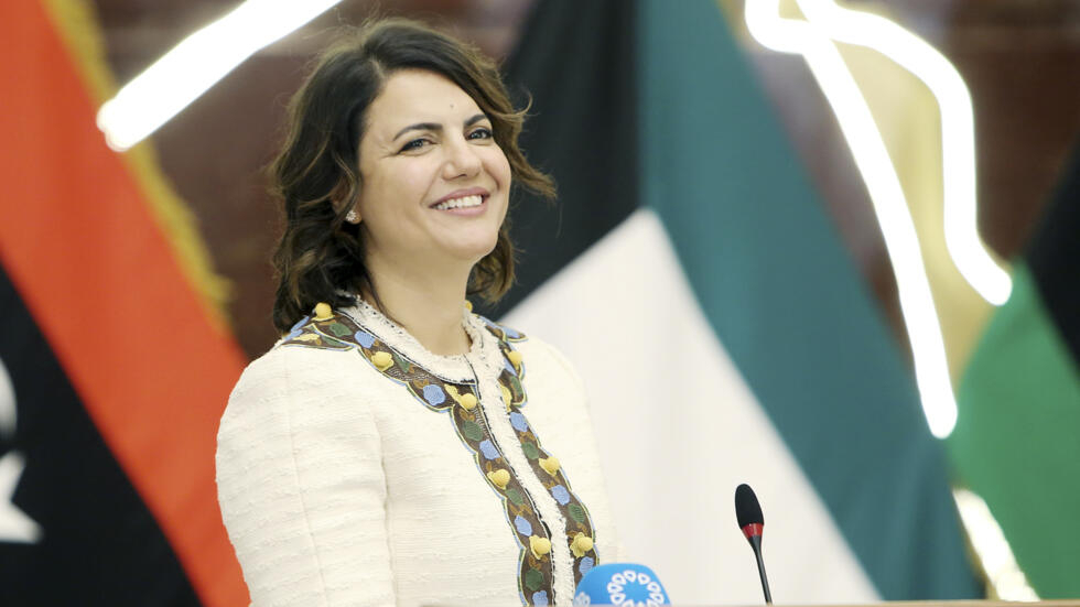 Libyan foreign minister suspended over talks with Israeli counterpart; the meeting a violation of Libyan laws