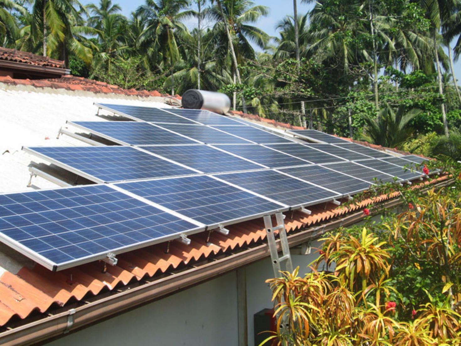 Rooftop Solar Panels Generate 483 Million Electricity Units In Sri Lanka