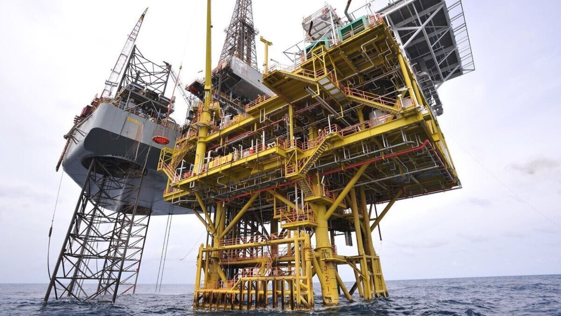 Analysts Expect Malaysia’s Oil, Gas To Stay Buoyant In 2024