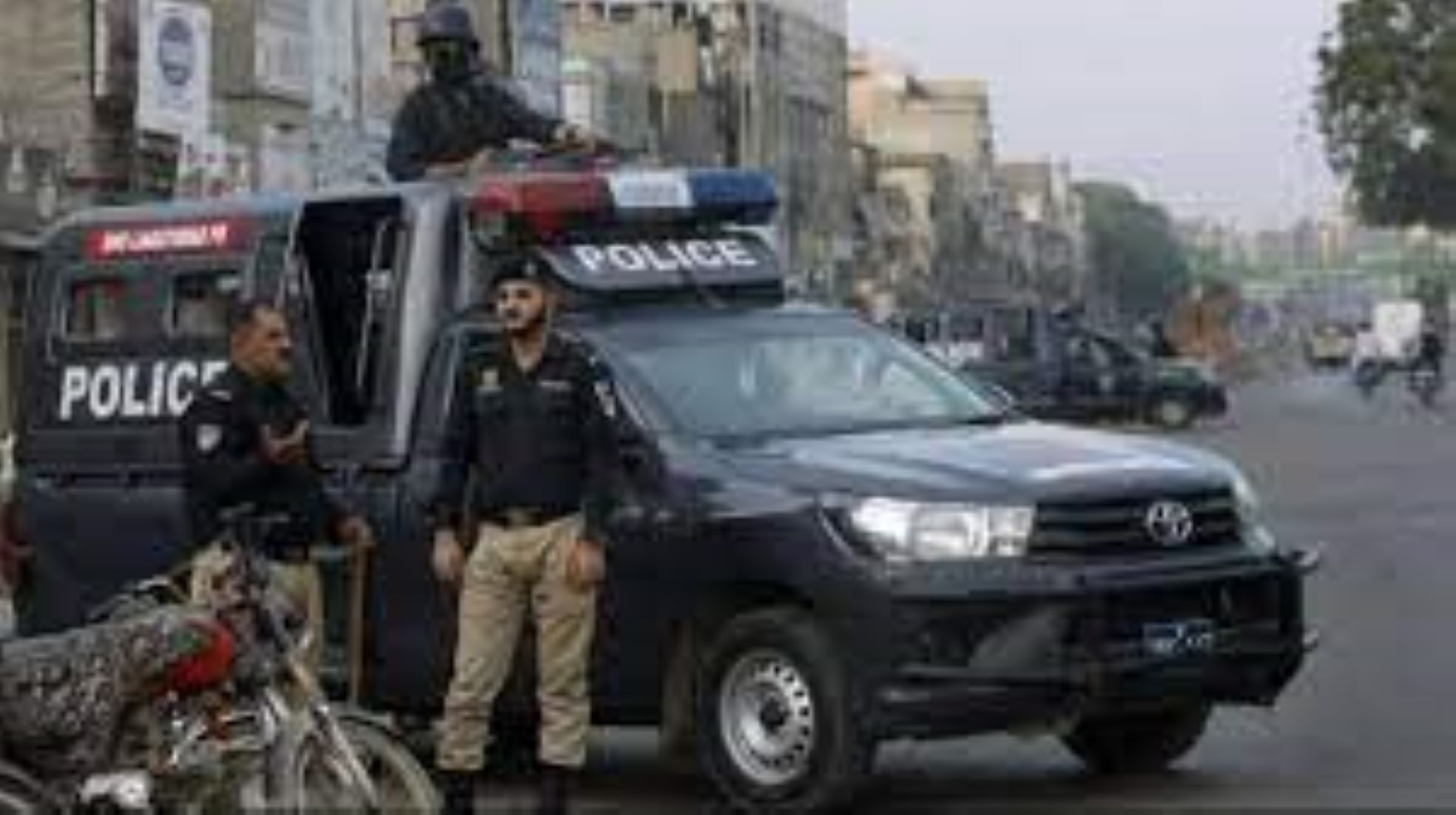 Two Policemen Killed, Two Terrorists Arrested In Attack In NW Pakistan
