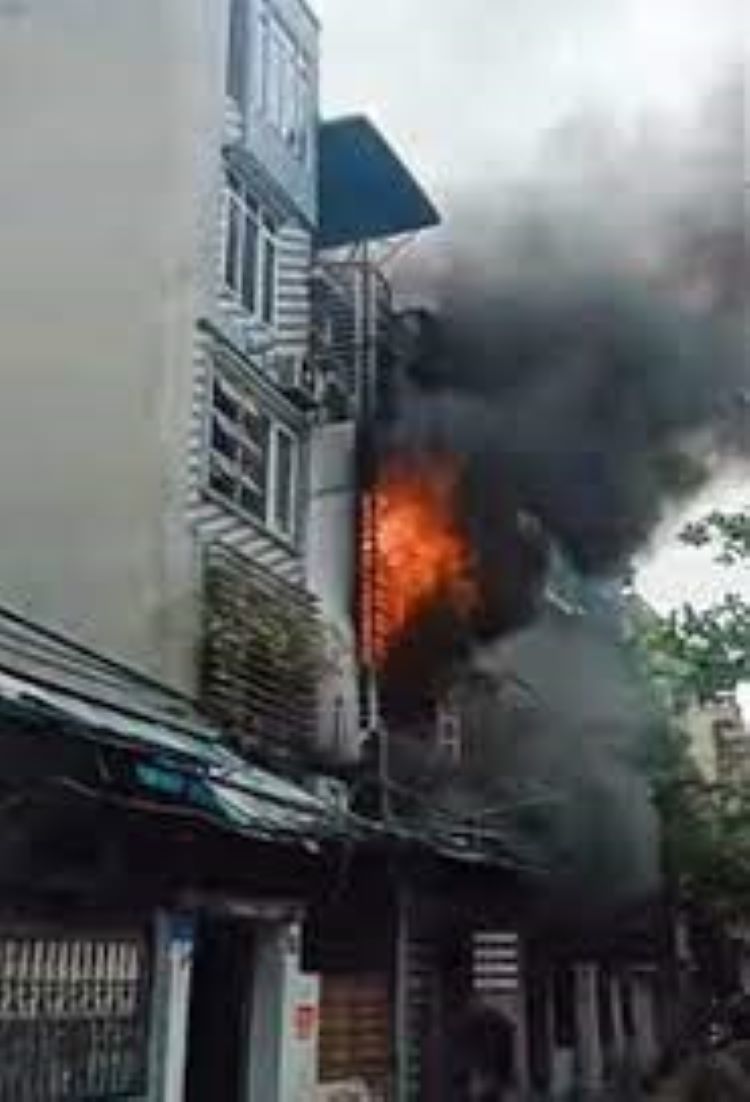 Four Died From Suffocation In Flower Shop Fire In Vietnamese Capital