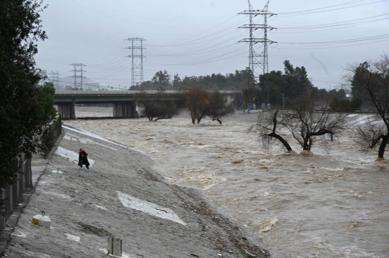 US: Deadly California storm brings unrelenting rain, flooding