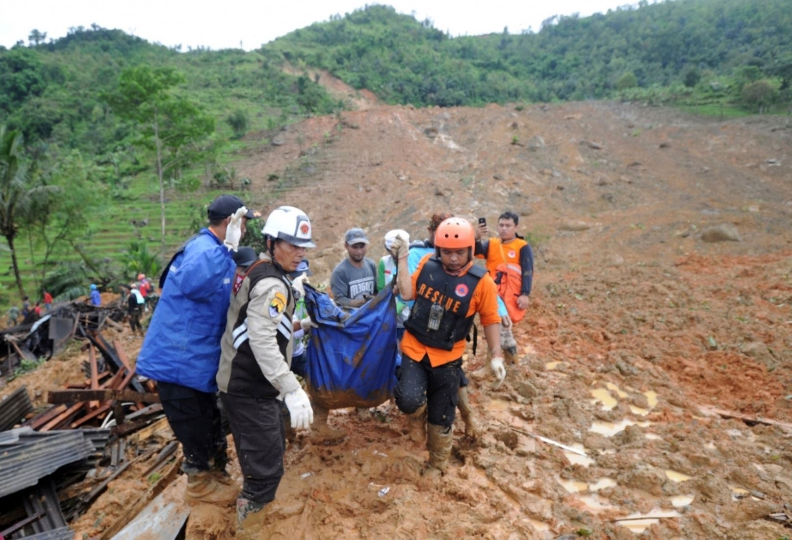 Death Toll From Landslide In West Java Rises To Seven