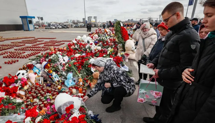 Moscow concert attack: Relatives of missing desperately seek answers