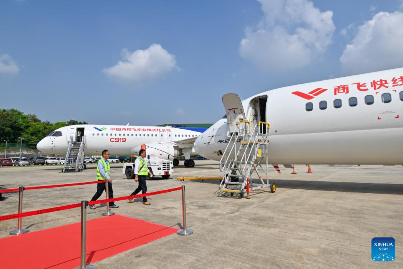 China’s ARJ21, C919 Make Debut In Malaysia