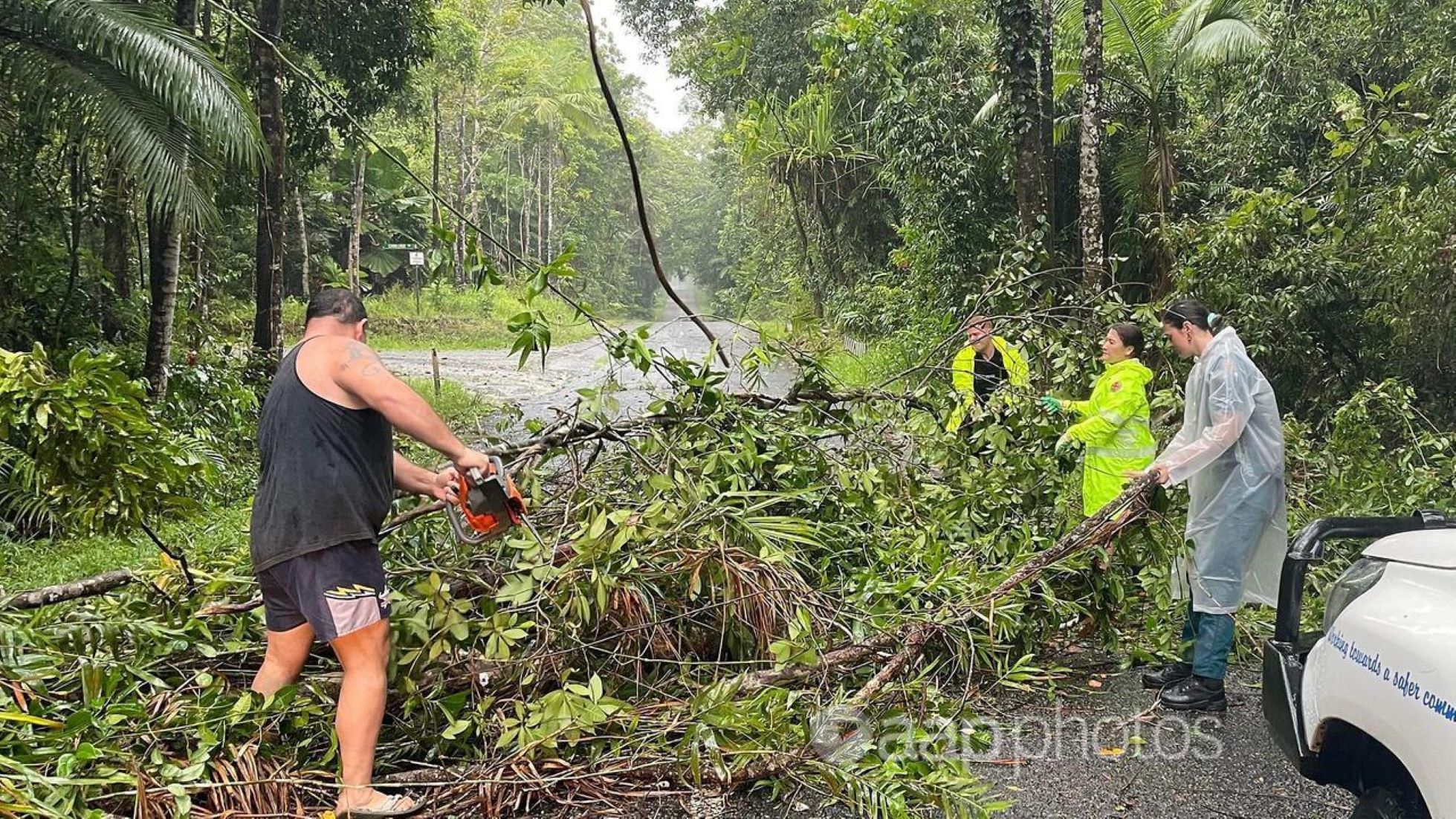 Defence Force Deployed To Evacuate Australians From Path Of Damaging Cyclone