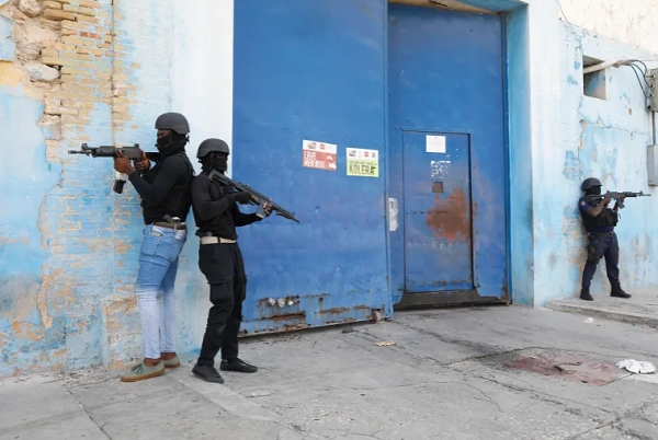 As gang violence rages, UN expert says Haiti now needs 5,000 foreign police