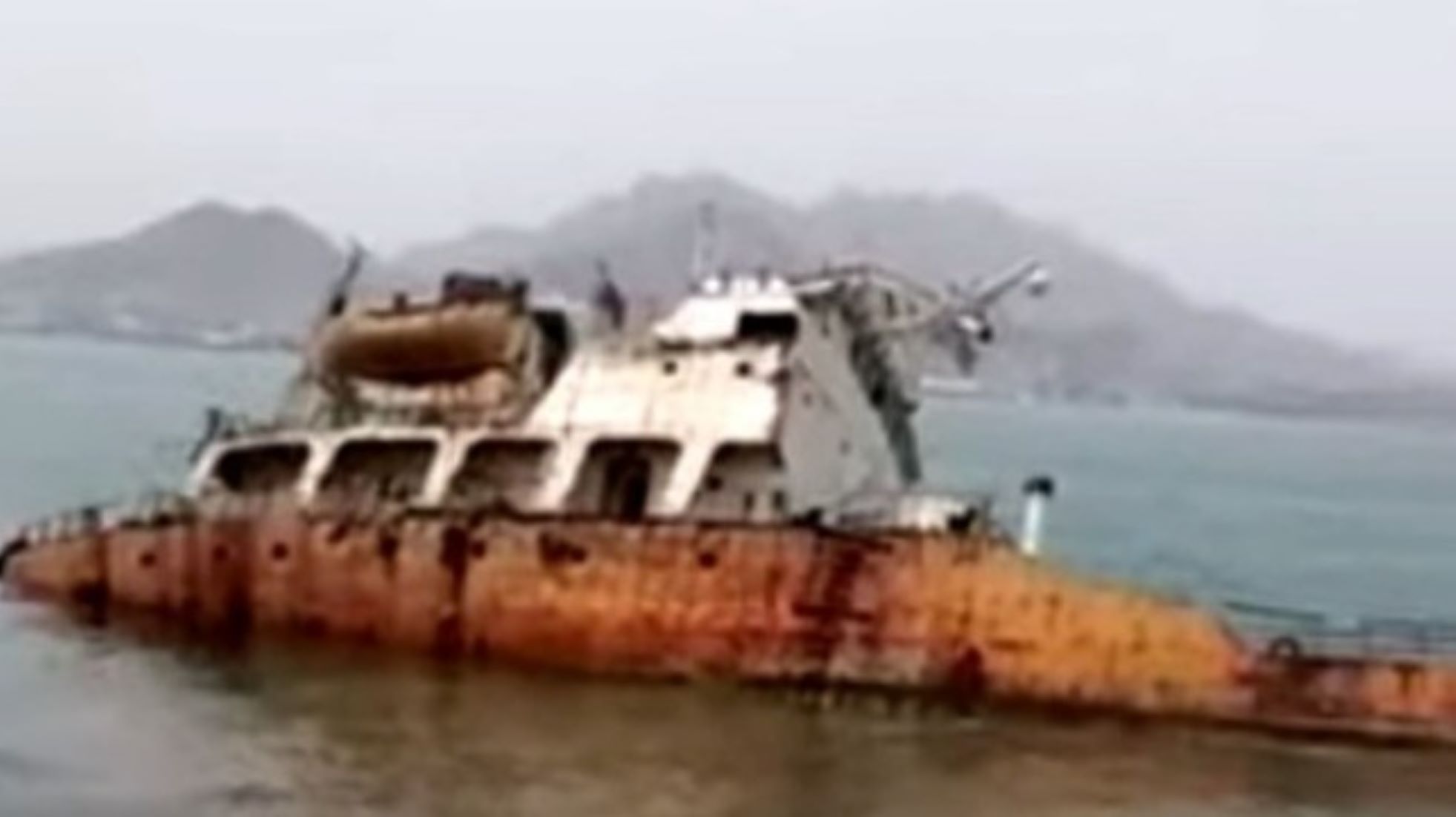Cargo Ship Sank Off Yemeni Coast, Sparking Environmental Disaster Fears