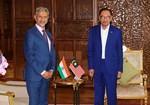 Anwar Receives Courtesy Call From Indian External Affairs Minister