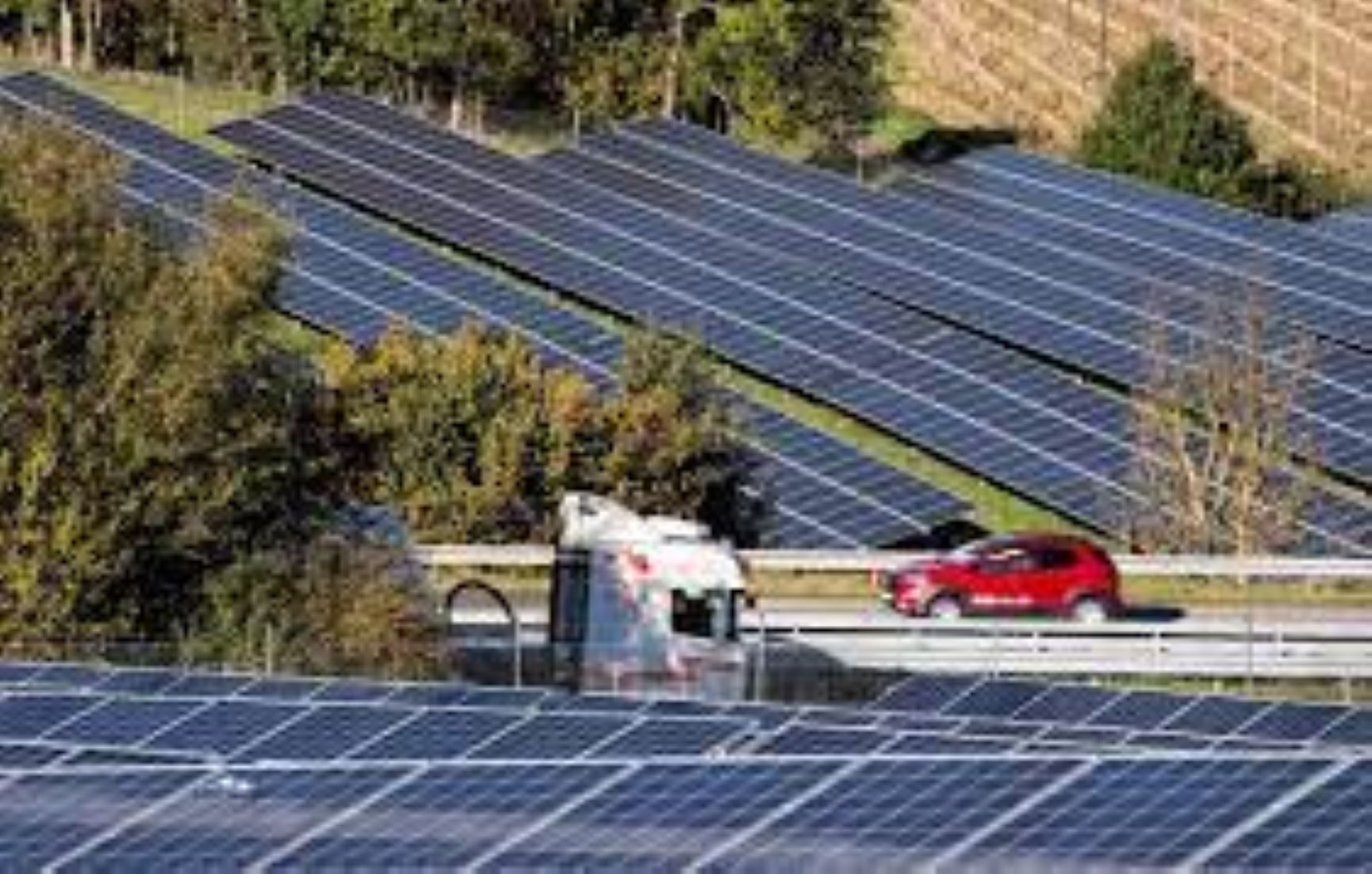 Australia To Invest 653 Million USD In Boosting Domestically-Made Solar Panels