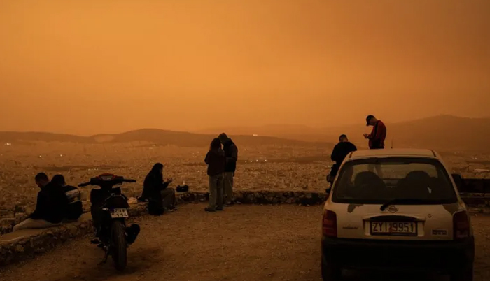 Greece: Orange Sahara dust haze descends over Athens