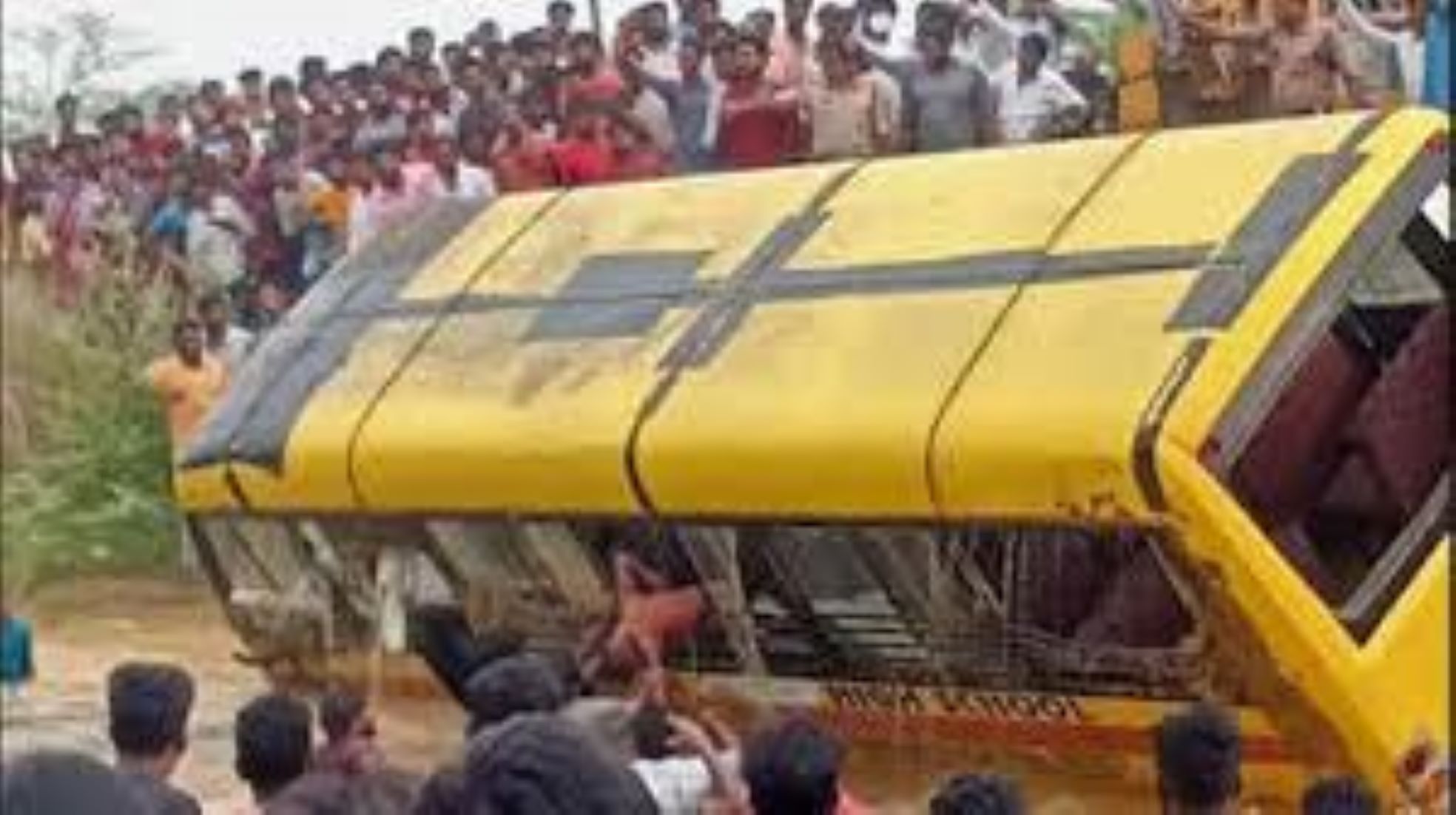 School Kids Among Four Dead As Bus Overturned In North India