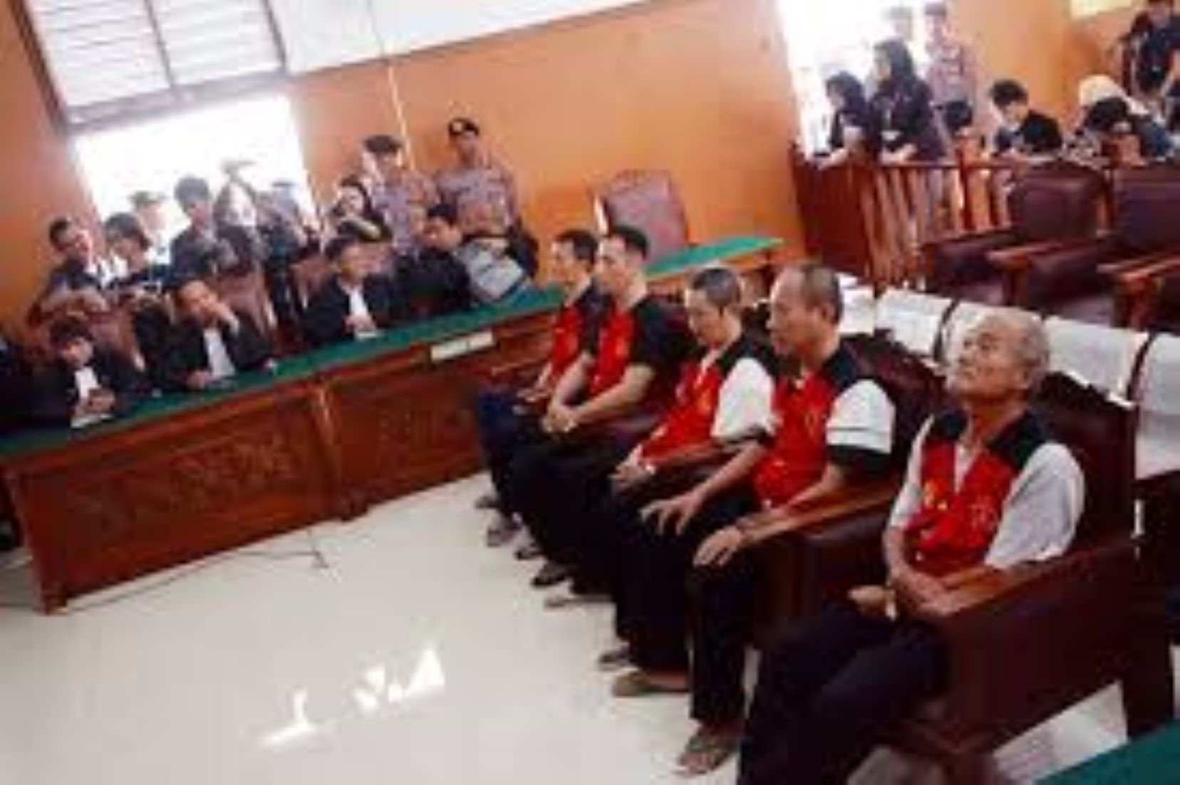 Indonesian Court Sentences 45 Kg Meth Dealer To Death