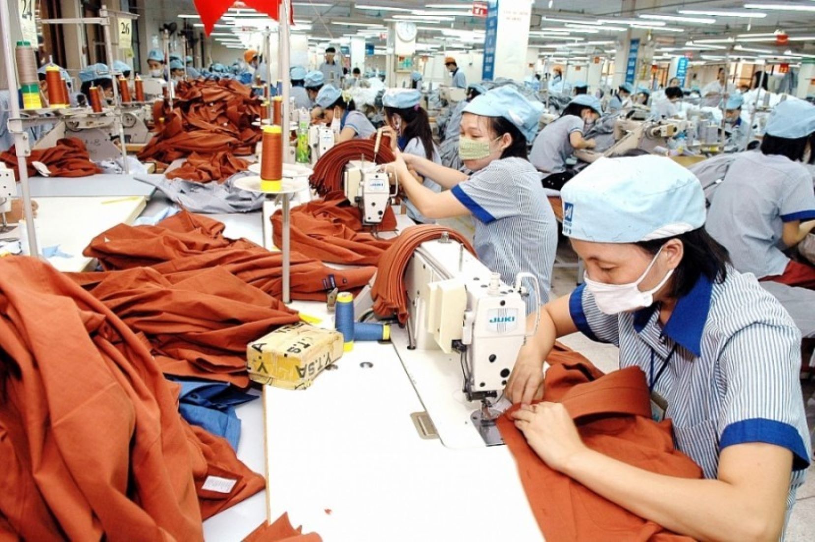 Vietnam targets 44 billion USD of textiles, garments export in 2024