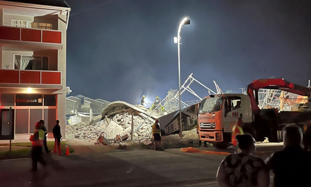 South Africa: Multi-storey building under construction collapse in Cape Town kills four, traps dozens – police