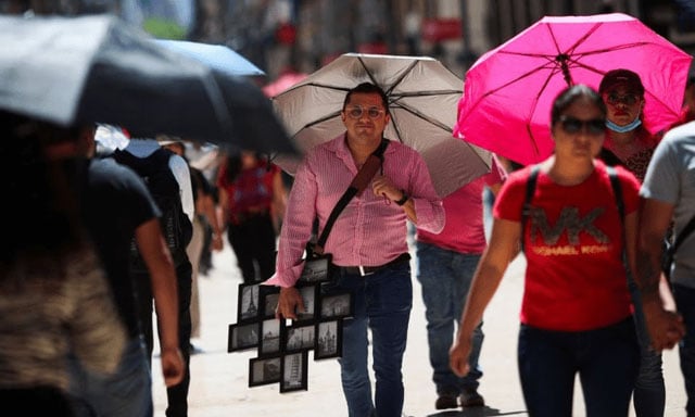 Mexico City records highest-ever temperature of 34.7 C