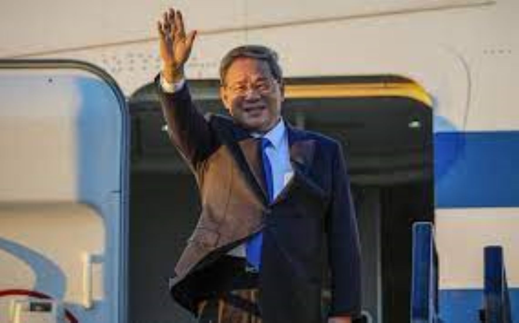 Chinese Premier Arrived In Australia For Official Visit