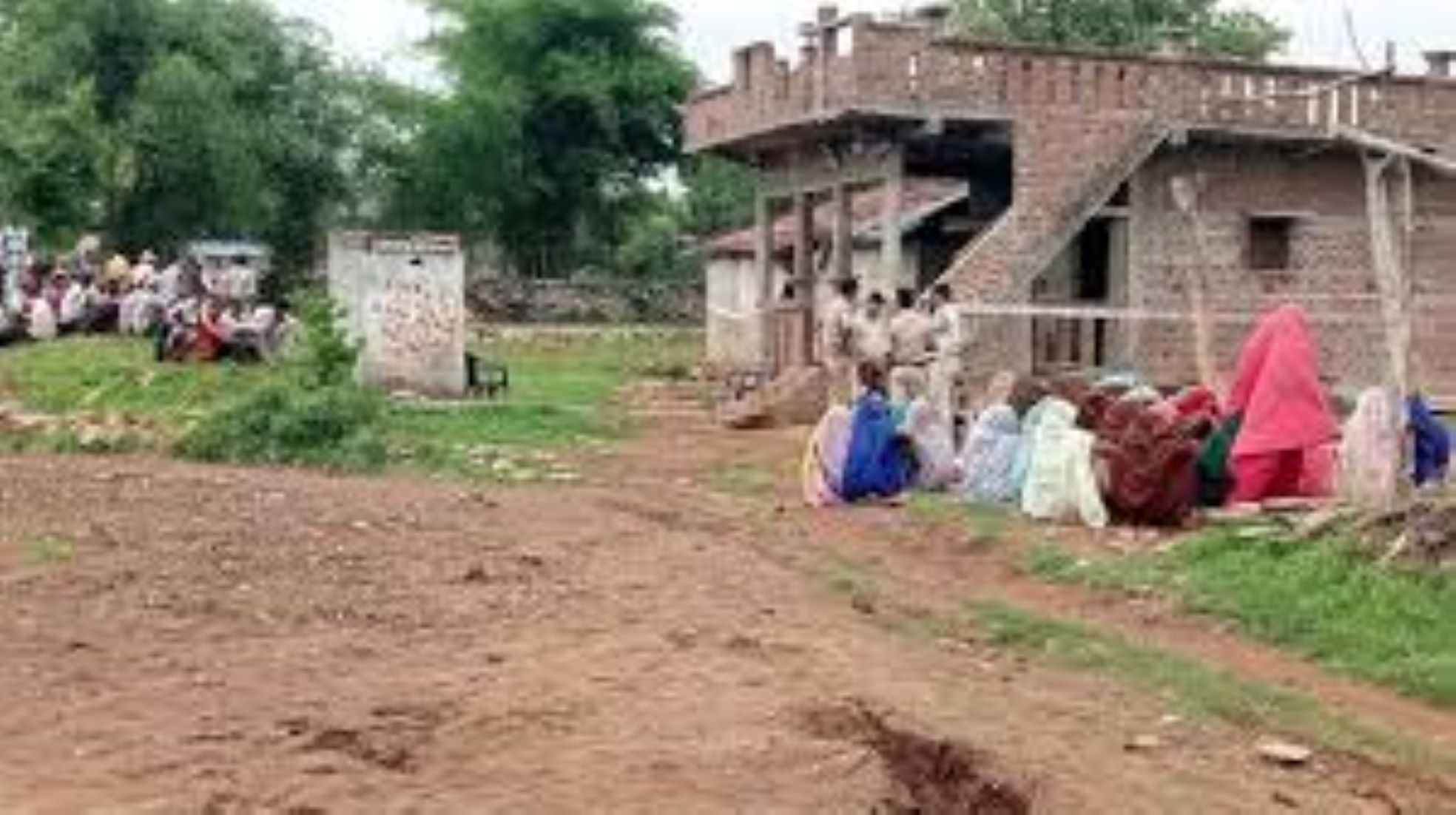 Five Of Family Found Hanging In Central India