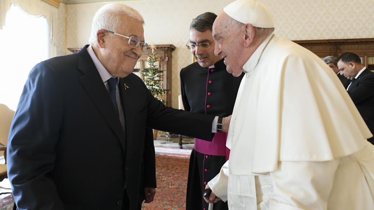 Pope Francis meets Palestinian leader Abbas at the Vatican