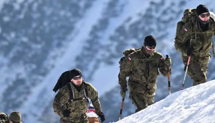 Poland: PM Donald Tusk announces military training plan for all men