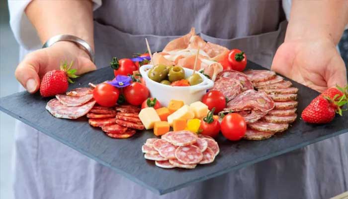 UK bans EU cheese and meat imports to prevent foot-and-mouth disease spreading
