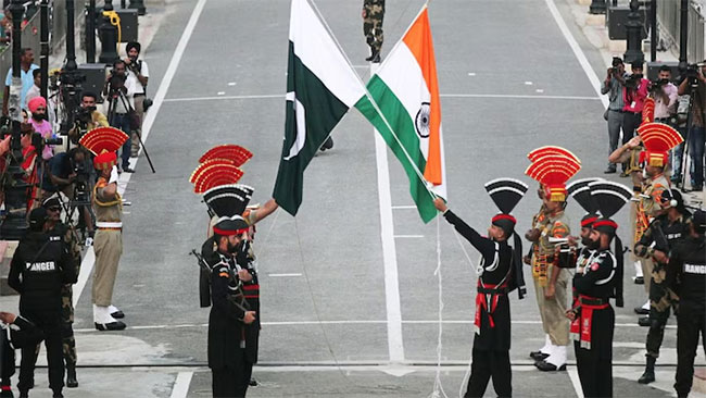 Pakistan, India Agree To Extend Ceasefire Until May 18: Pakistani FM