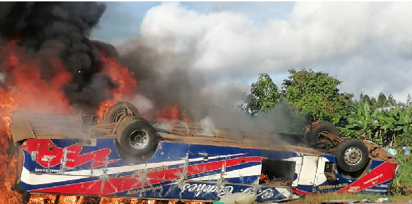 Uganda: Three dead, 30 seriously injured in Buikwe bus crash along narrow road