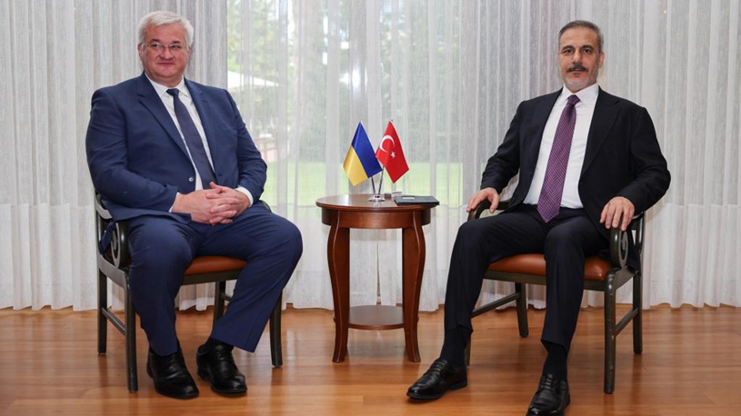 Turkish, Ukranian FMs Met On Upcoming Russia-Ukraine Peace Talks
