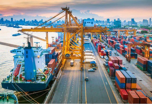 Vietnam’s Trade Surplus Reaches 3.79 Billion USD In Four Months