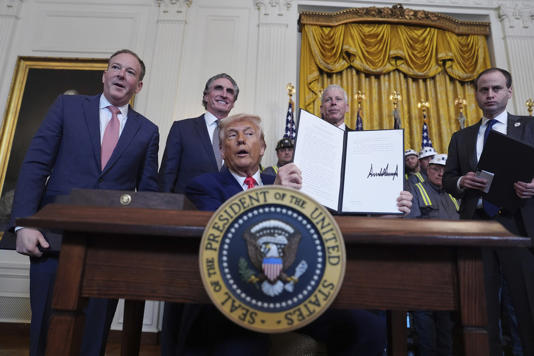 15 U.S. States Sue Over Trump’s Executive Order To Fast-Track Fossil Fuel Projects